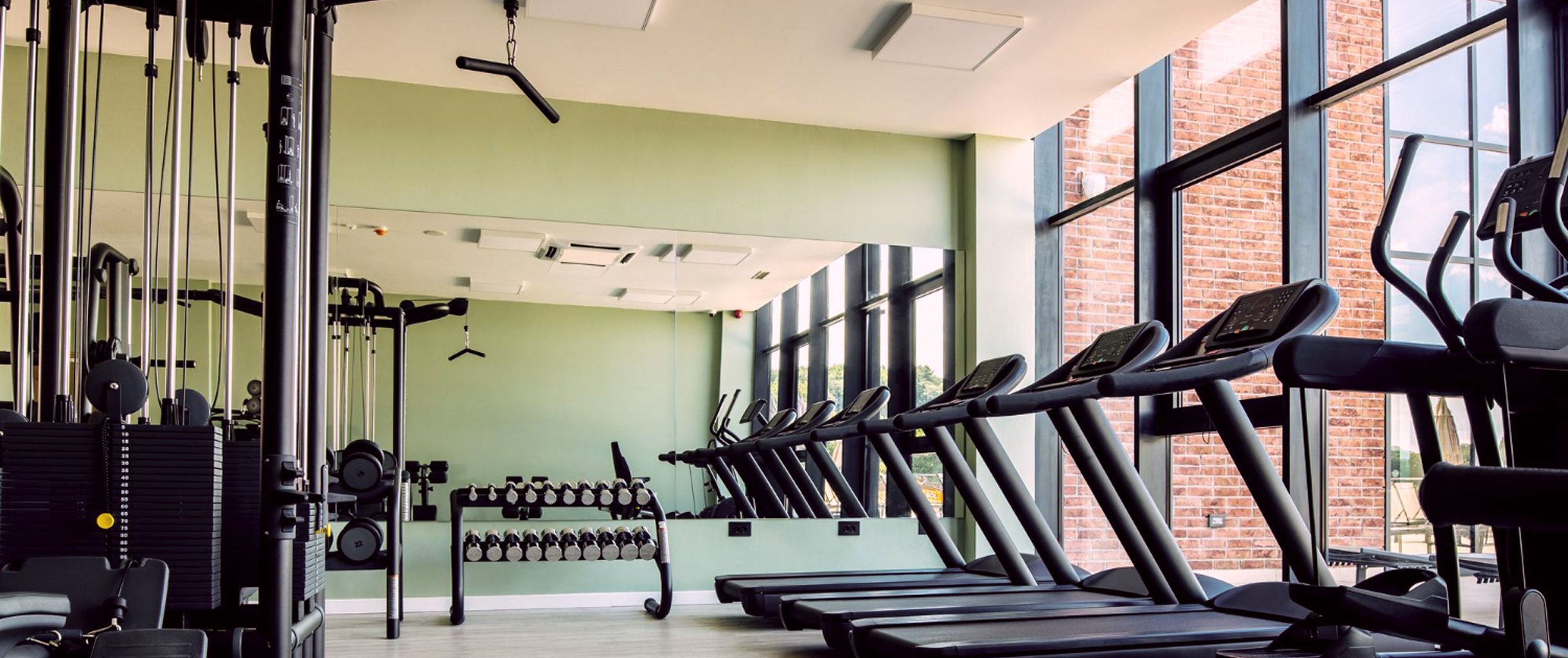 тренировочный зал без людей 